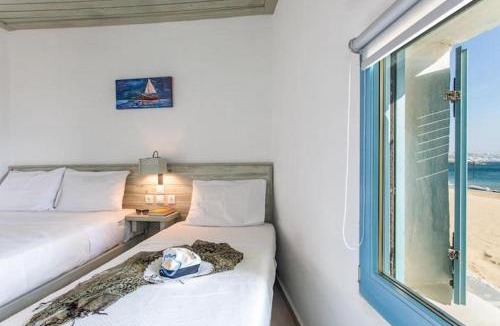 Agios Stefanos Apartment | Meltemi beach house by opus