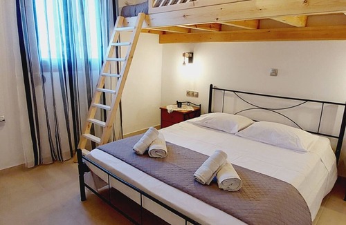 Naxos Cottage | Natural View Villa by the sea