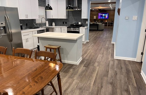 Arabi House | Newly Renovated, Charming 3-bedroom, 2-bathroom house in Arabi