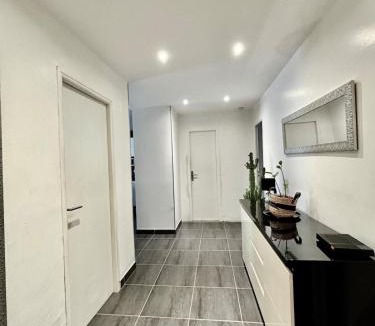 Riquier Apartment | Nice le port