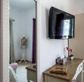 Astypalaia Apartment | Niriides Luxury Studios