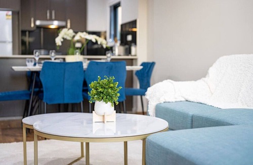Parramatta Apartment | Parramatta New 2Bedroom apt close to Train/Shoping