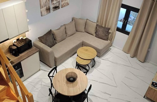Kymi-Aliveri House | Peaceful Loft Retreat with Modern Design