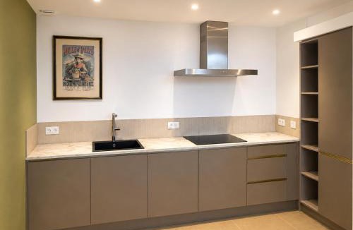 Cabris Apartment | Promenade Saint Jean, appartement rénové, vue panoramique, climatisé