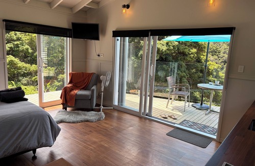 Parua Bay Cottage | Rodgers Post - peace, elevation, water, mountains, bush -beautiful