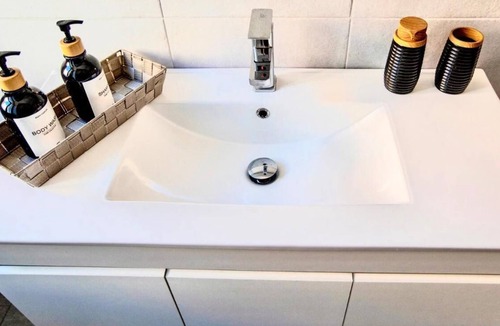 Ermoupoli Apartment | Seaside Serenade 2, at the beachfront/5 min from downtown. Pet friendly!