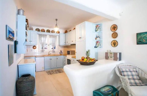 Platis Gialos Villa | Seaview Villa Giovanna - Premium Location&Jacuzzi