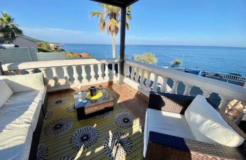 Antheor Apartment | Studio et son Rooftop Panoramique Privé, Saint Raphaël, Anthéor, plage et gare à Pieds