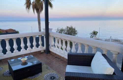 Antheor Apartment | Studio et son Rooftop Panoramique Privé, Saint Raphaël, Anthéor, plage et gare à Pieds