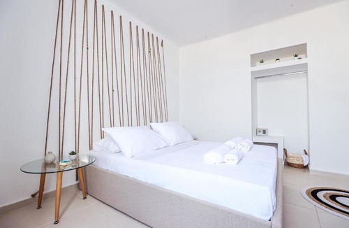 Little Venice Apartment | Studio near Paraportiani Mykonos Town