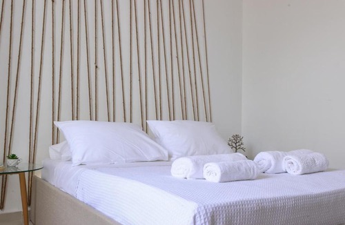 Little Venice Apartment | Studio near Paraportiani Mykonos Town
