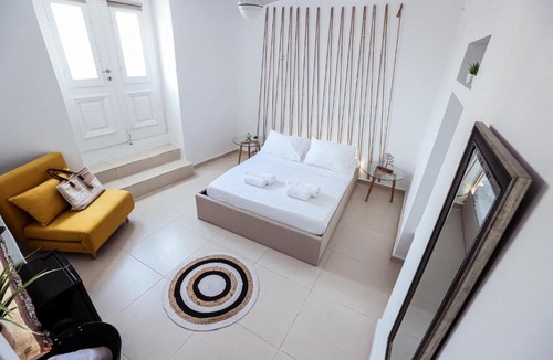 Little Venice Apartment | Studio near Paraportiani Mykonos Town