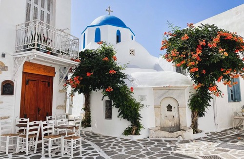 Exo Gialos Villa | Stunning Santorini Villa | Villa Erebus | 3 Bedrooms | Private Pool | Modern Furnishing | Close to Beach | Exo Gialos