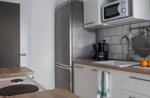 Thessaloniki City Centre Apartment | Sunny&Happy Historic Center 2bdrms-balcony