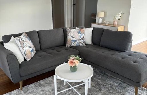 Shellharbour House | Sunny Rose