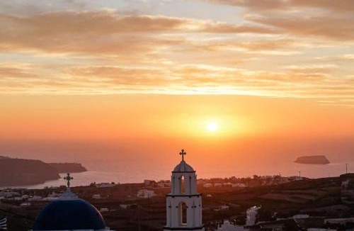 Pyrgos Villa | Sunset View Villa with Swimming Pool & Heated Jacuzzi