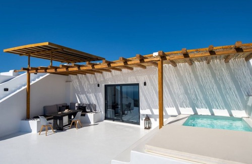 Imerovigli Villa | Superior Santorini Villa | 1 Bedroom | Villa Thea | Private Heated Jacuzzi