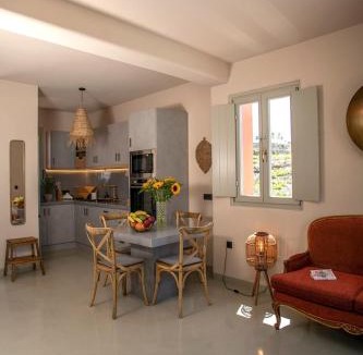 Finikia Villa | Superior Santorini Villa 2 Bedroom Villa Private Jetted Pool & Amazing Sea