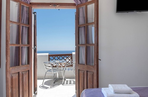 Amoopi Apartment | Superior Top Floor Sea View 2 Room with Private Balcony and Shared Pool