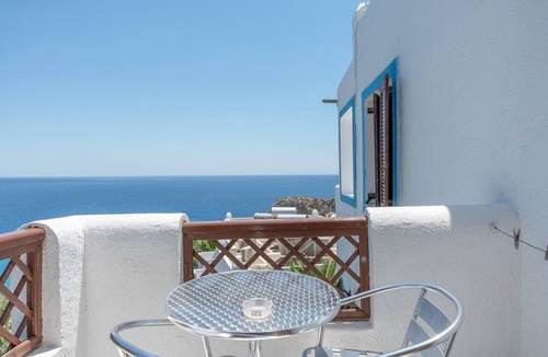 Amoopi Apartment | Superior Top Floor Sea View 2 Room with Private Balcony and Shared Pool