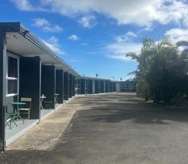 Awanui Hotel | The Awanui Hotel