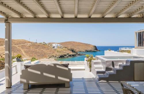 Xilokeratidi House | The Mykonist Merchia Beach Villas & Suites