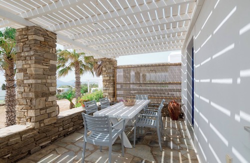 Ampelas House | The Paros Collection Homes/Vela