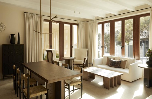 Kalambaka House | The Storyteller House