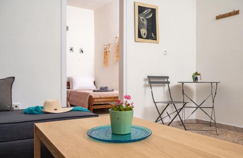 Koumeika Apartment | The Yellow Donkey Koumeika Traditional Stay Samos