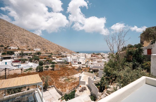 Emporio House | Thera Bliss "Hideaway" Private Jacuzzi by MΡS