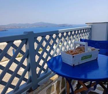 Astypalaia Apartment | Traditional house under the castle