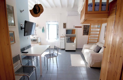 Astypalaia House | Traditional island house with magnificent view on Chora Astypalaia