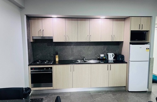 Hamilton Apartment | Two Bedroom Interconnect
