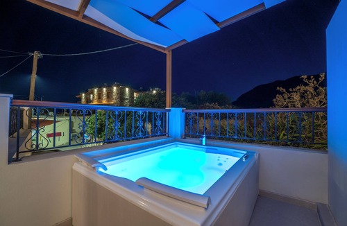 Khora Sfakion Apartment | VENTUS Luxury Suites