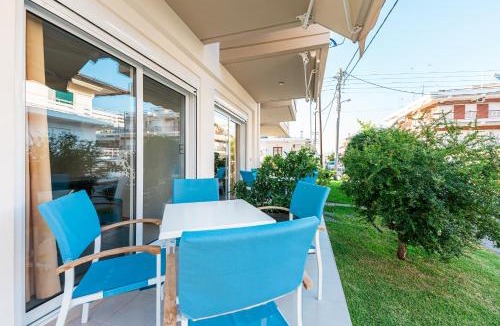 Paralia Dionysiou Apartment | Vicky Rooms