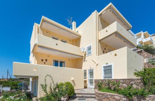 Lavreotiki Villa | Villa Adamite
