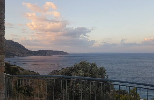 Kymi-Aliveri Apartment | Villa Aegean Balcony