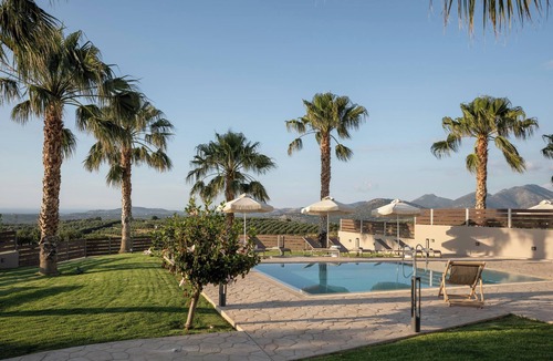 Geropotamos Villa | Villa Agapi – Palm Haven with Sea Horizons