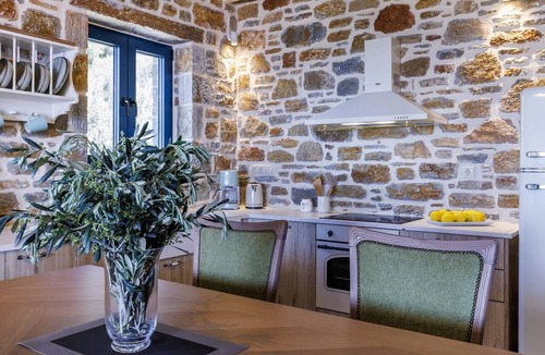 Glossa Villa | Villa Alverionis, Divine Sea Views, Private Infinity Pool, Spacious Furnished.