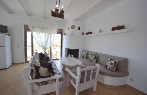 Psinthos House | Villa Bianca house for 2 people