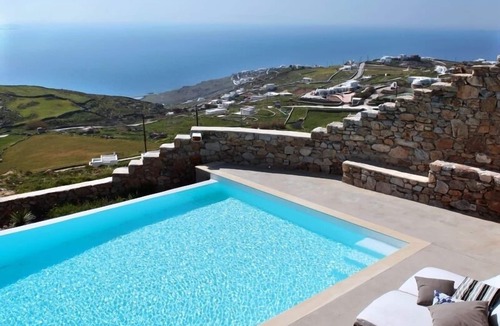 Faros Armenistis Villa | Villa DeLucien
