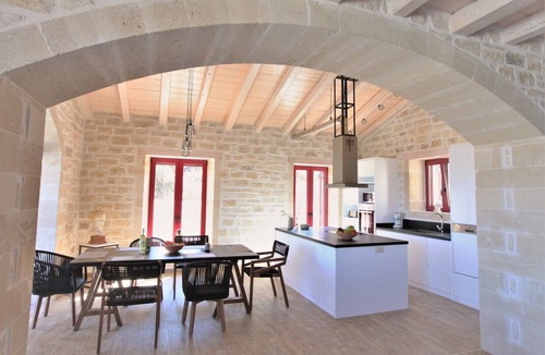 Atsipópoulon Villa | Villa Dionysos, luxury villa with a fantastic view of a large plot of land