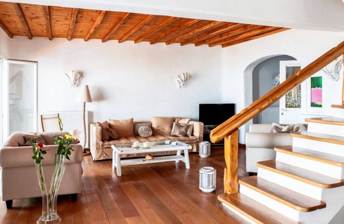 Houlakia Villa | Villa Eidothea - Seven Bedroom Villa, Sleeps 13