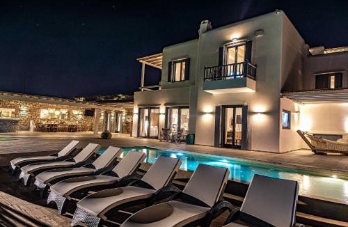 Kalafatis Villa | Villa Elia by Mykonian Kazarte