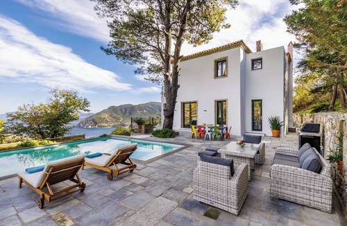 Skopelos Town Villa | Villa Elissaios Skopelos Luxury