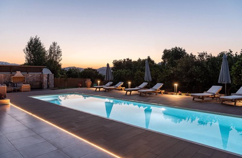Agia Villa | Villa Enny, Modern & Luxurious, Heated Pool