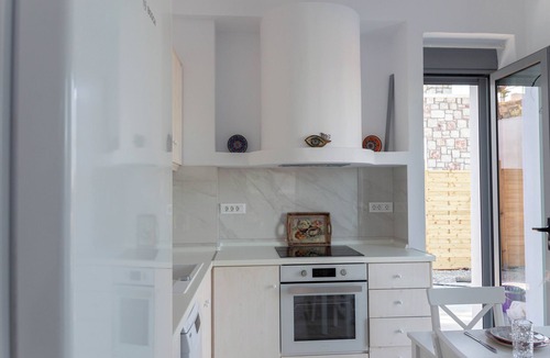 Psinthos Villa | Villa illiousa Grand Peaceful Escape with pool & BBQ near Faliraki Afandou