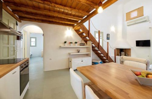 Aliki House | Villa Joy
