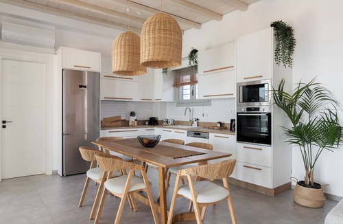Megas Gialos Villa | Villa Lefko a Cycladic escape in the heart of the Aegean
