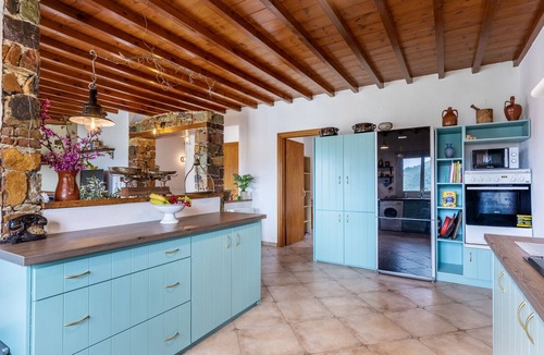 Stafylos Villa | Villa Maja, cozy country stone house with view- 1 km from the beach